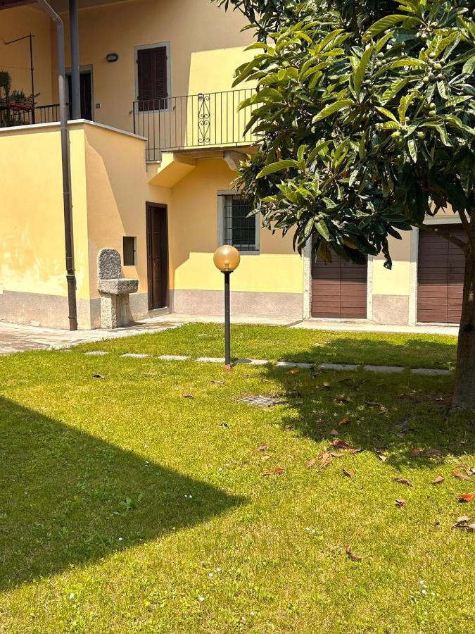 Tra Monti E Lago Verbania Bagian luar foto